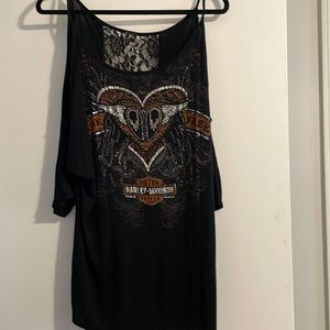 Cold shoulder Harley-Davidson